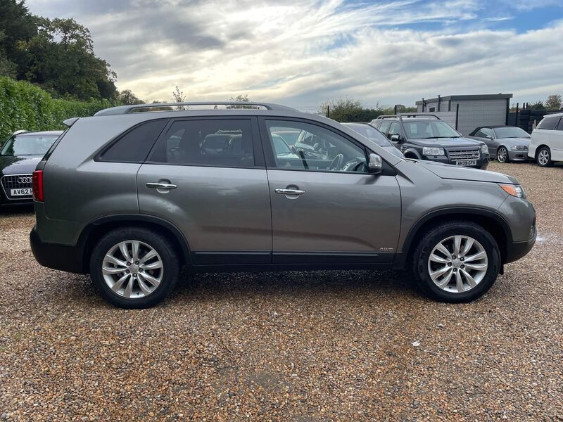 View KIA SORENTO 2.2 CRDi KX-3 AWD Euro 5 5dr