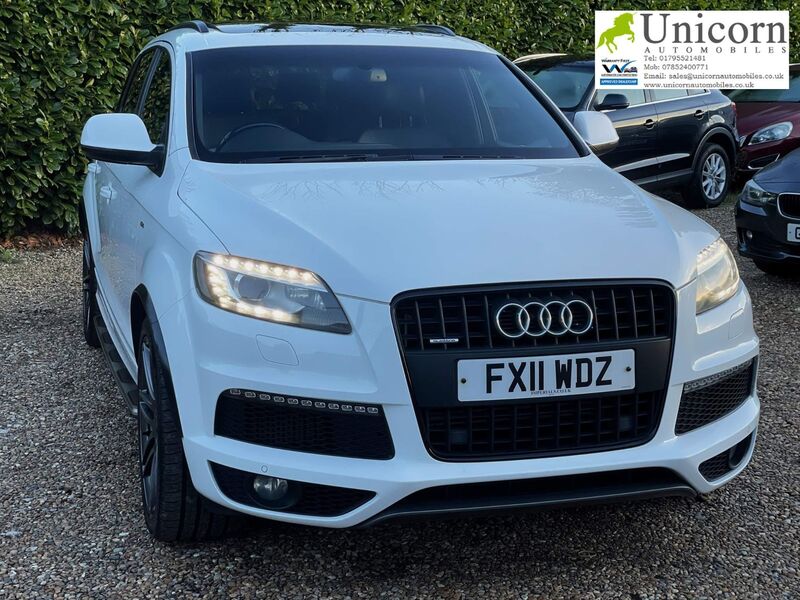 View AUDI Q7 3.0 TDI V6 S line Tiptronic quattro Euro 5 (s/s) 5dr