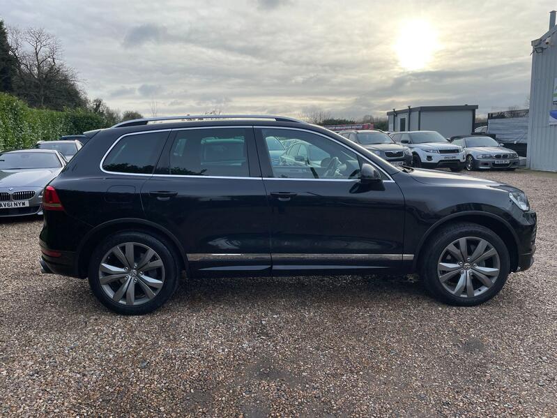 View VOLKSWAGEN TOUAREG 3.0 TDI V6 BlueMotion Tech Altitude 