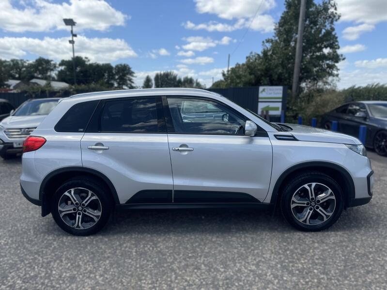 View SUZUKI VITARA 1.6 DDiS SZ5 