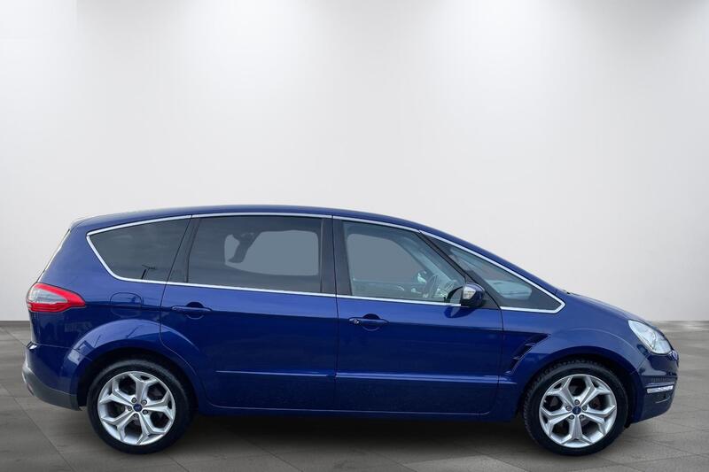 View FORD S-MAX 2.2 TDCi Titanium 