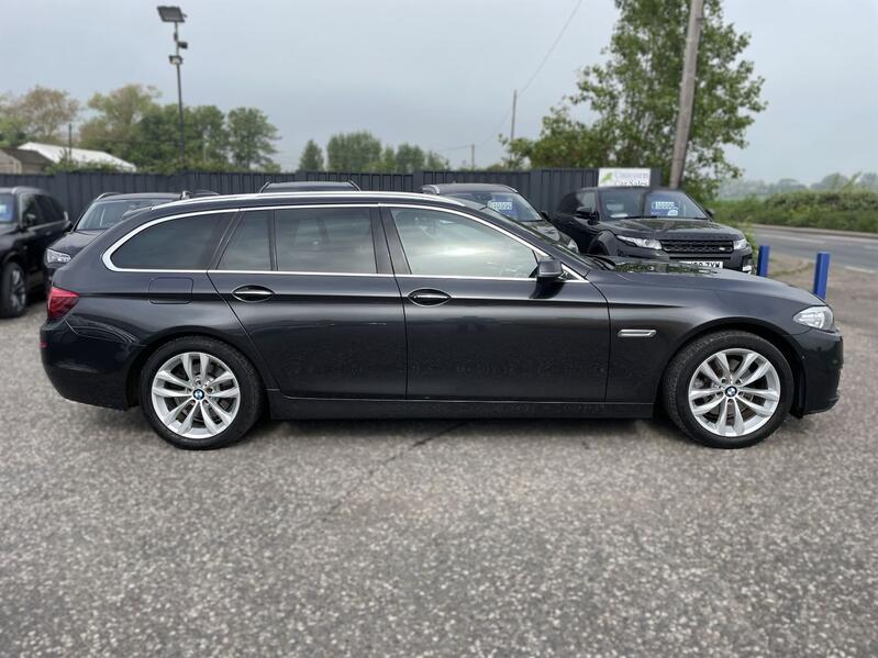 View BMW 5 SERIES 2.0 520d Luxury Touring