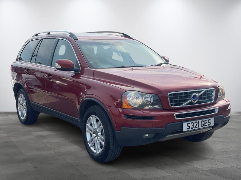 View VOLVO XC90 2.4 D5 SE