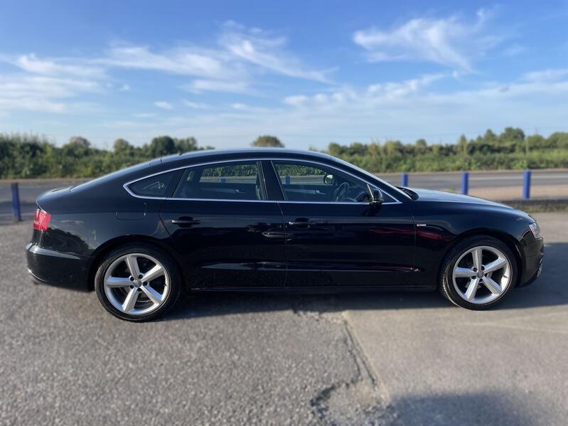 View AUDI A5 2.0 TFSI S line