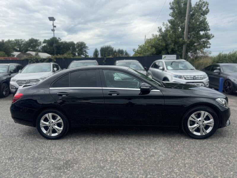 View MERCEDES-BENZ C CLASS 2.1 C220d SE
