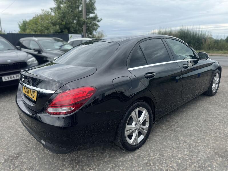 View MERCEDES-BENZ C CLASS 2.1 C220d SE