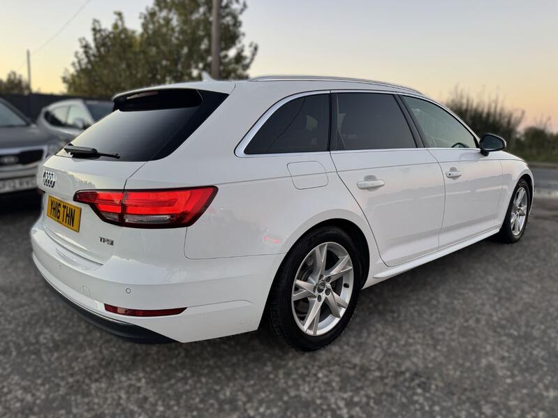 View AUDI A4 AVANT 1.4 TFSI Sport