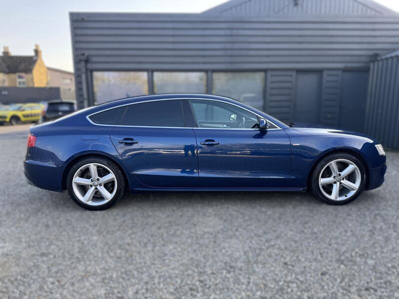 View AUDI A5 2.0 TFSI S line