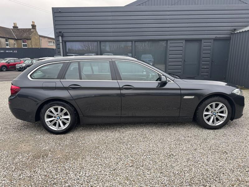 View BMW 5 SERIES 2.0 520d SE Touring