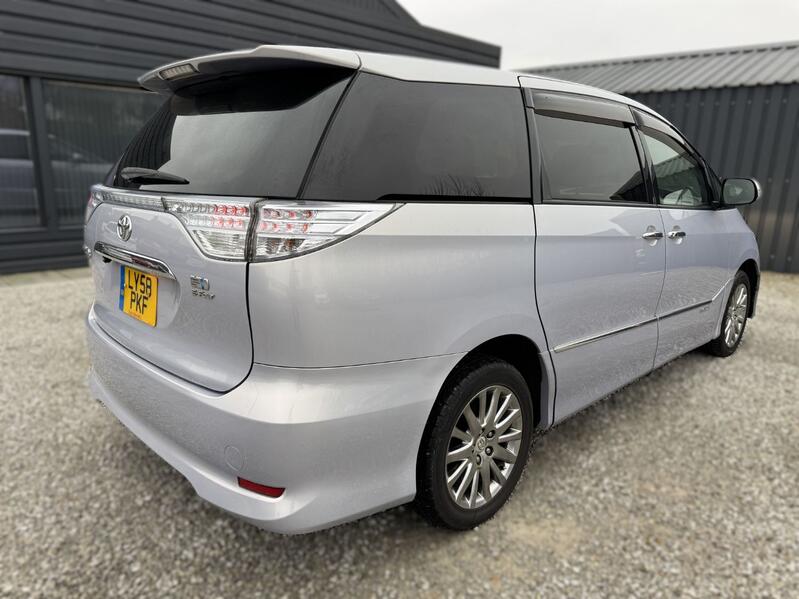 View TOYOTA ESTIMA 2.4 HYBRID 4X4 X PACKAGE 8 SEATER