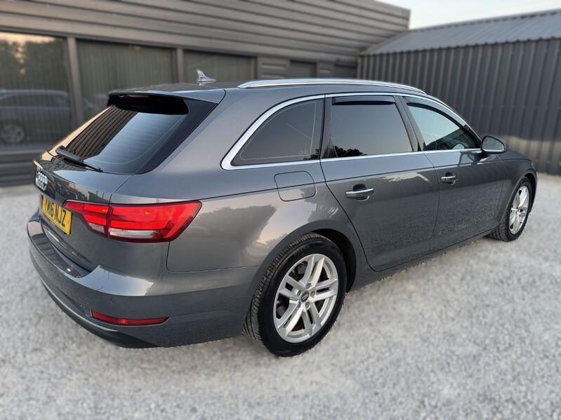 View AUDI A4 AVANT 2.0 TDI ultra SE