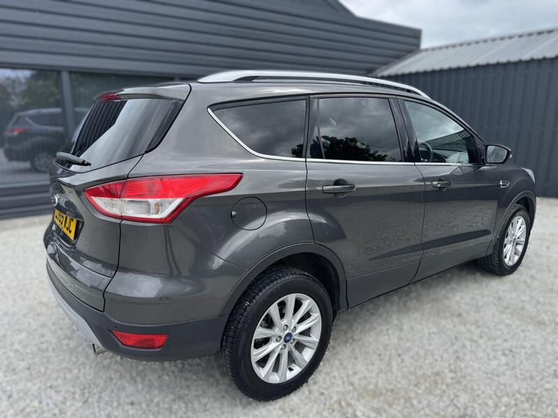 View FORD KUGA 2.0 TDCi Titanium