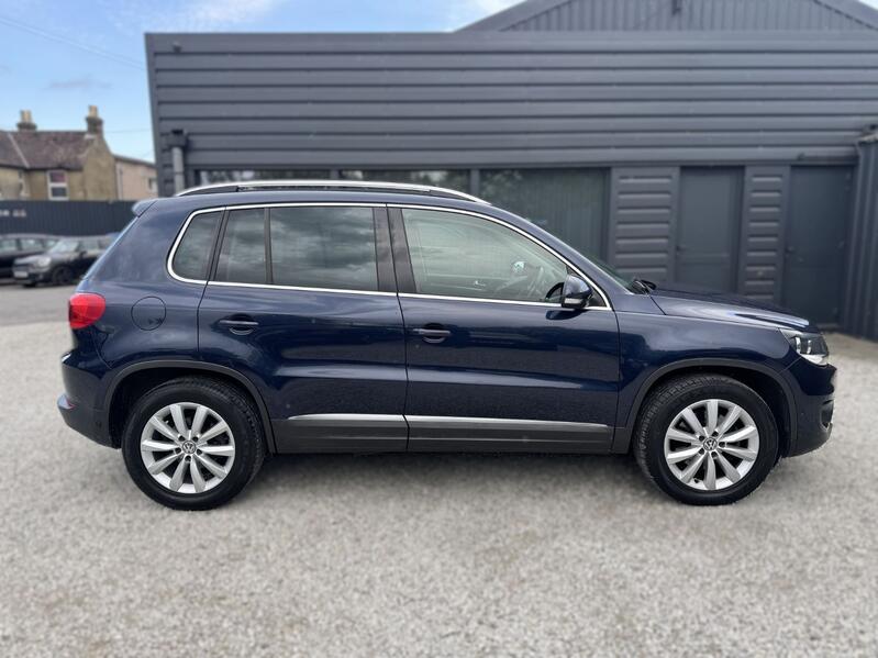 View VOLKSWAGEN TIGUAN 2.0 TDI BlueMotion Tech Match