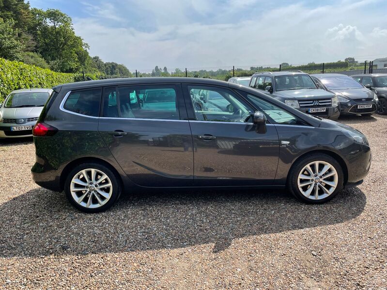 View VAUXHALL ZAFIRA TOURER ELITE 2.0 CDTI