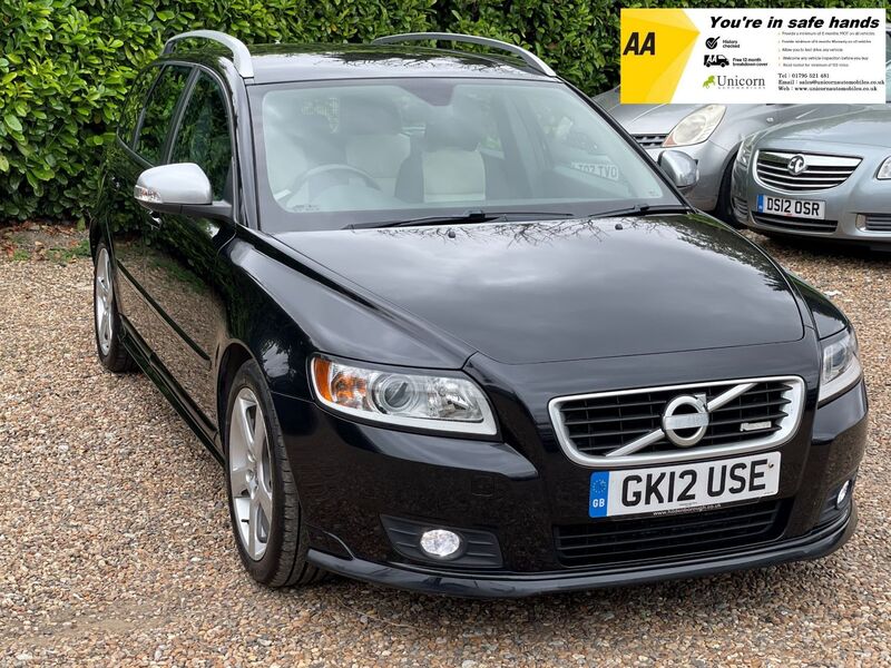 View VOLVO V50 D2 R-DESIGN EDITION