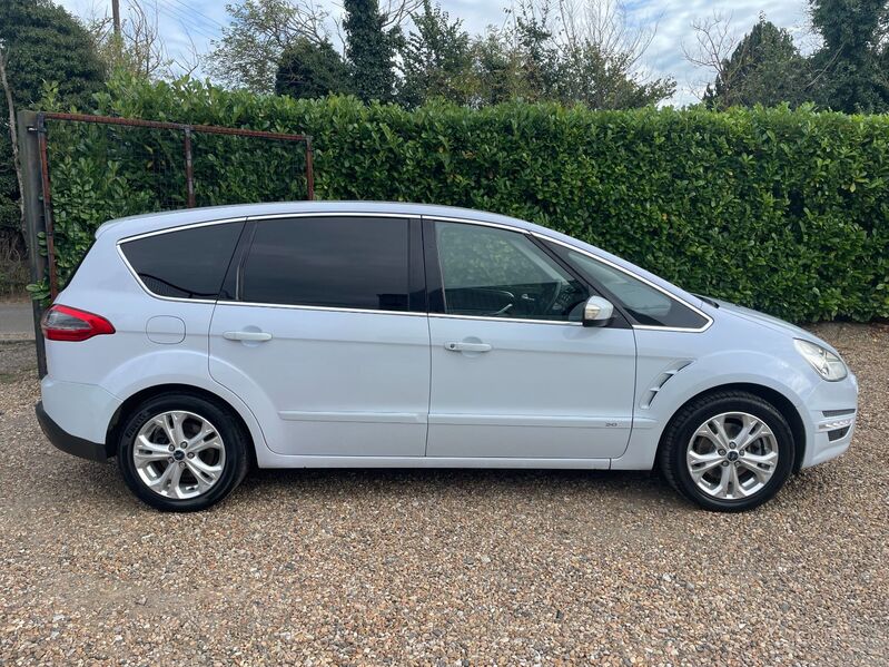 View FORD S-MAX 2.0 TDCi 163 TITANIUM