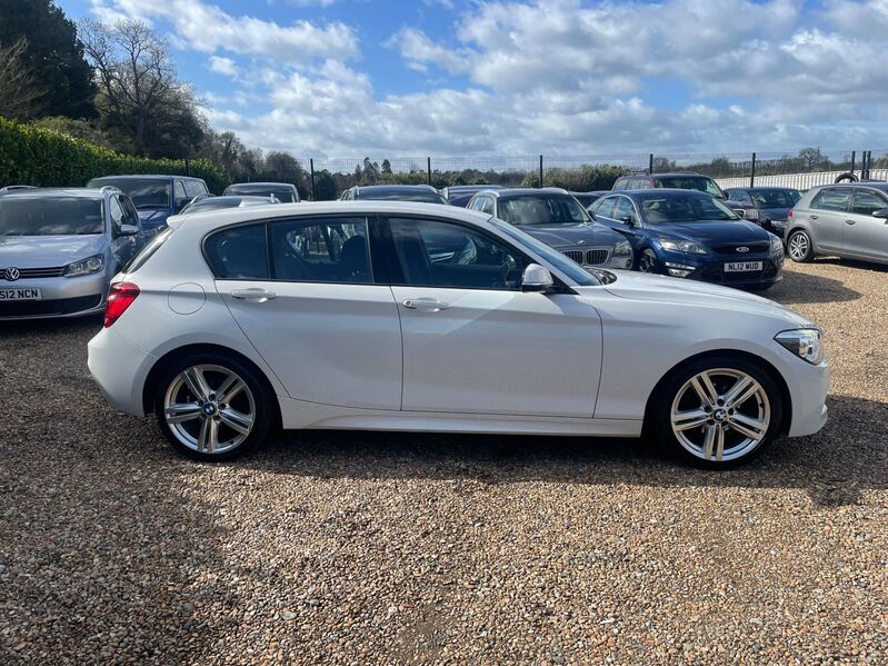 View BMW 1 SERIES 120D M SPORT