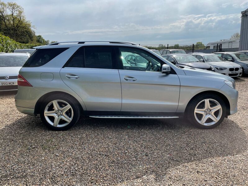 View MERCEDES-BENZ M CLASS ML250 BLUETEC AMG SPORT