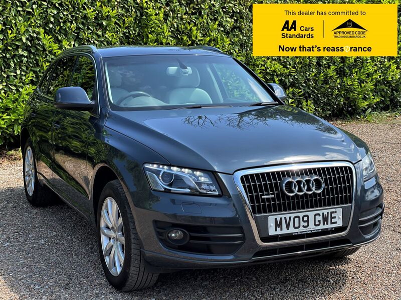 View AUDI Q5 2.0 TDI Quattro SE 5dr