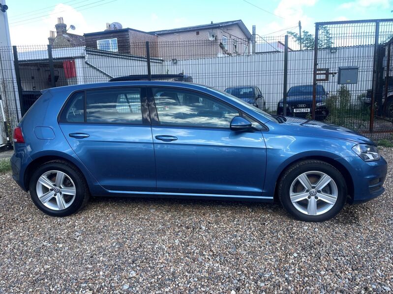 View VOLKSWAGEN GOLF MATCH TDI BLUEMOTION TECHNOLOGY