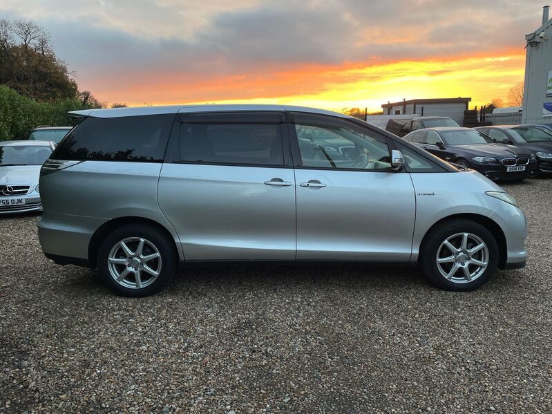 View TOYOTA ESTIMA HYBRID E-FOUR X PACKAGE 8 SEATER 4X4