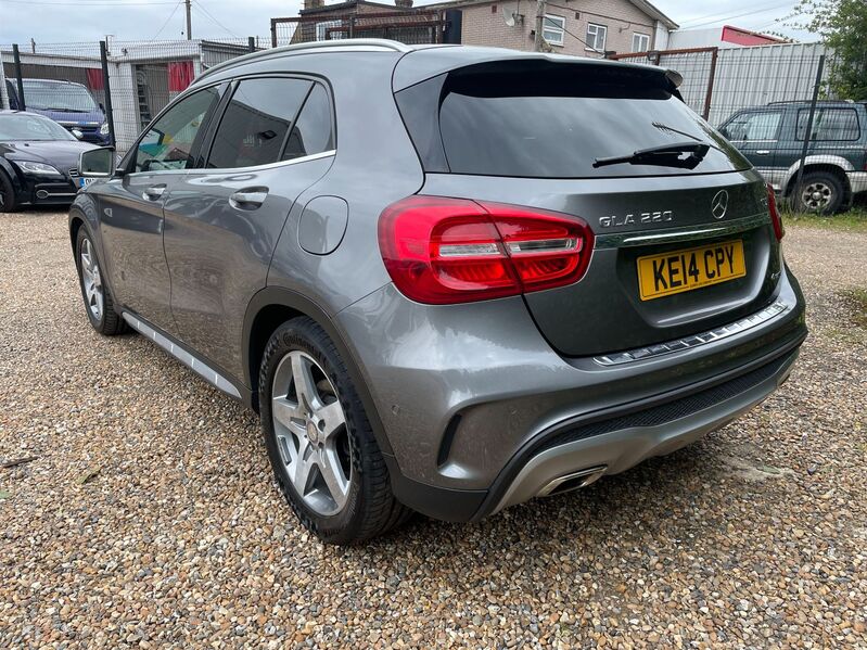 MERCEDES-BENZ GLA CLASS