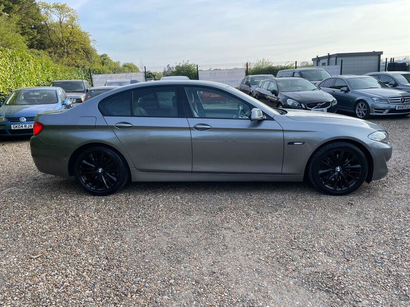 View BMW 5 SERIES 530D SE