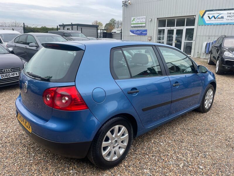 View VOLKSWAGEN GOLF TDI SE