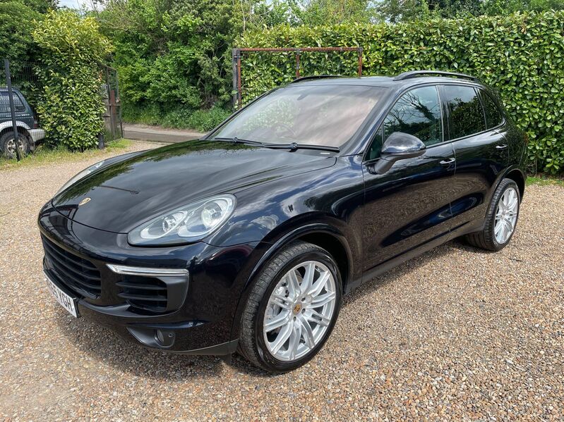 PORSCHE CAYENNE