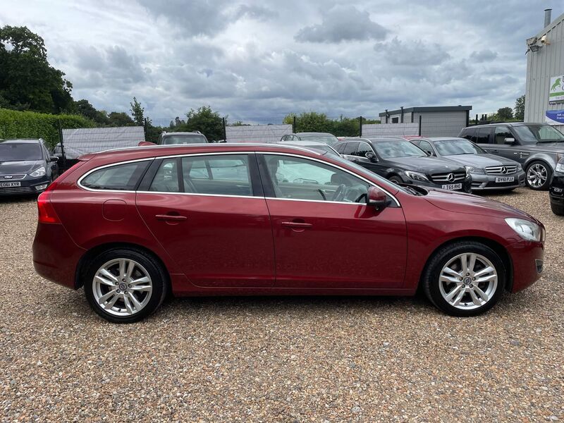 View VOLVO V60 1.6D DRIVe SE Lux Euro 5 (s/s) 5dr