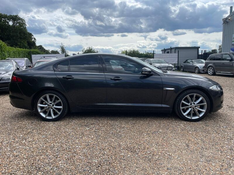 View JAGUAR XF 2.2d Premium Luxury Auto Euro 5 (s/s) 4dr